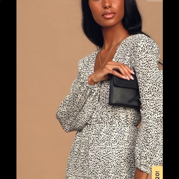 Lulu’s jumpsuit - Picture 4 of 9